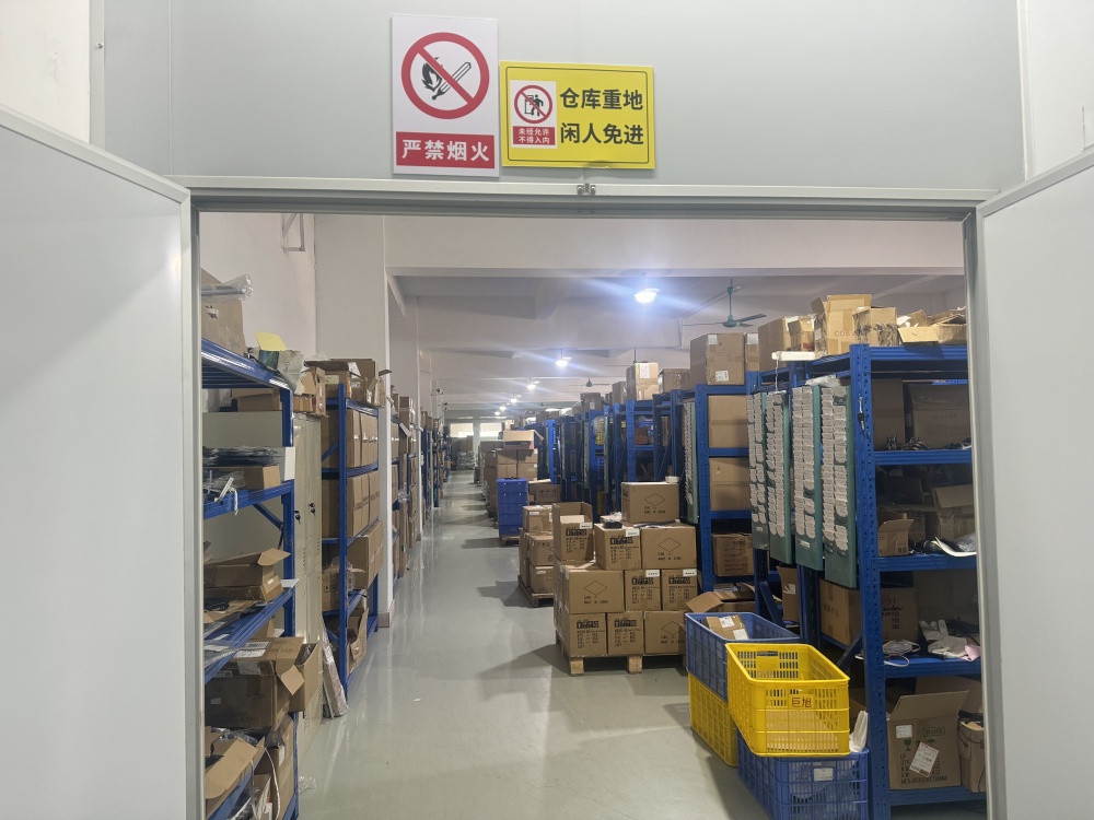 巨旭照明產(chǎn)線(xiàn)一角